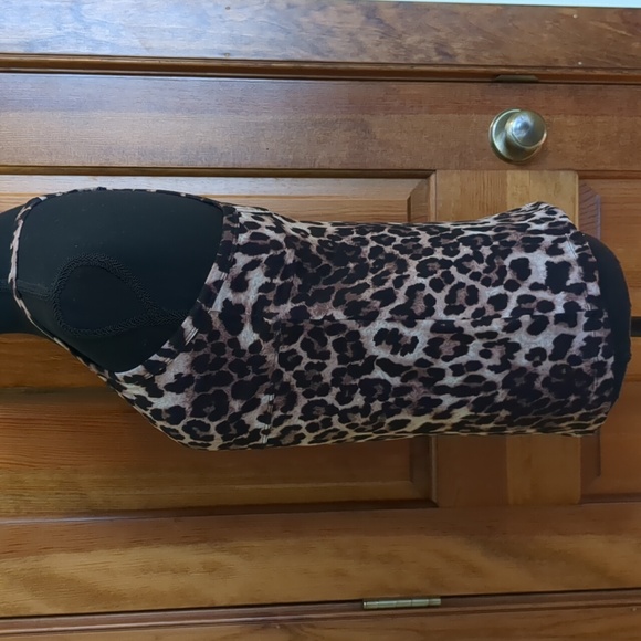 Rae Mode Leopard Print Racer Back Top - Picture 4 of 9